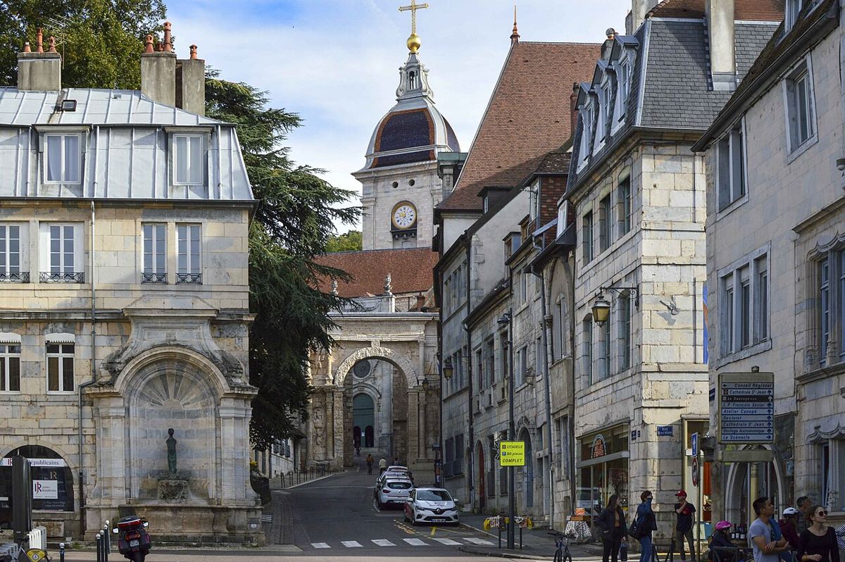 La rue de la Convention à Besançon