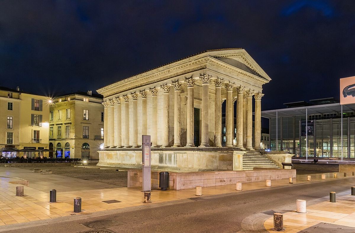 La Maison carrée, temple romain de Nîmes