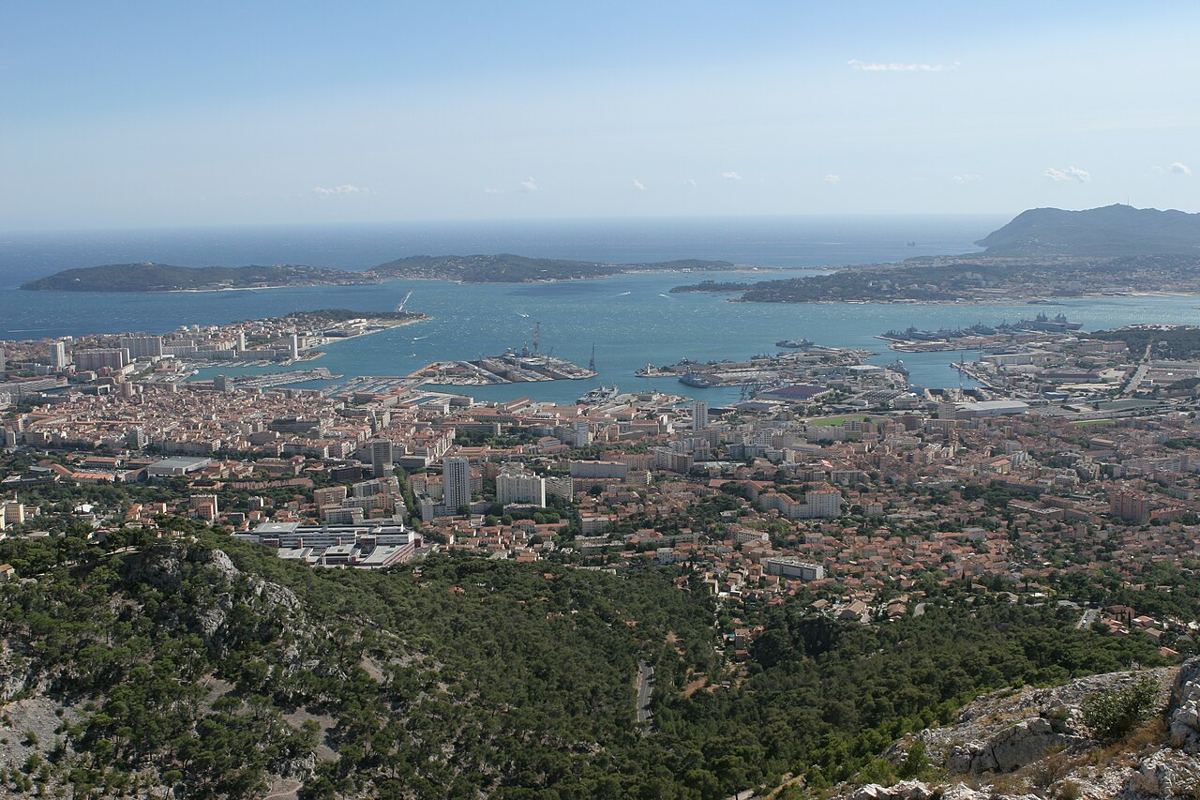 La petite rade de Toulon vue du mont Faron